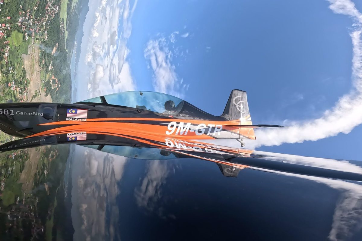GameBird GB1 flying inverted during upset recovery training